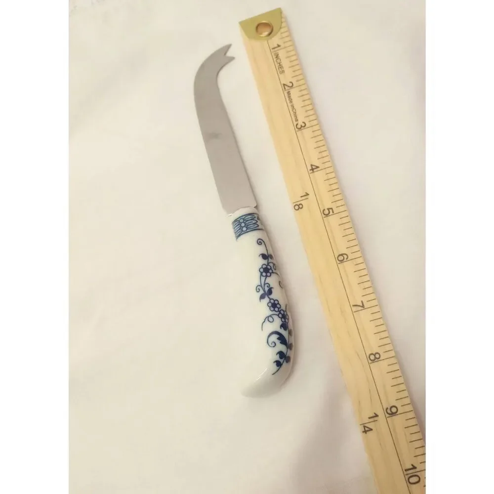 Regency Sheffield England porcelain, prill, blue onion cheese knife